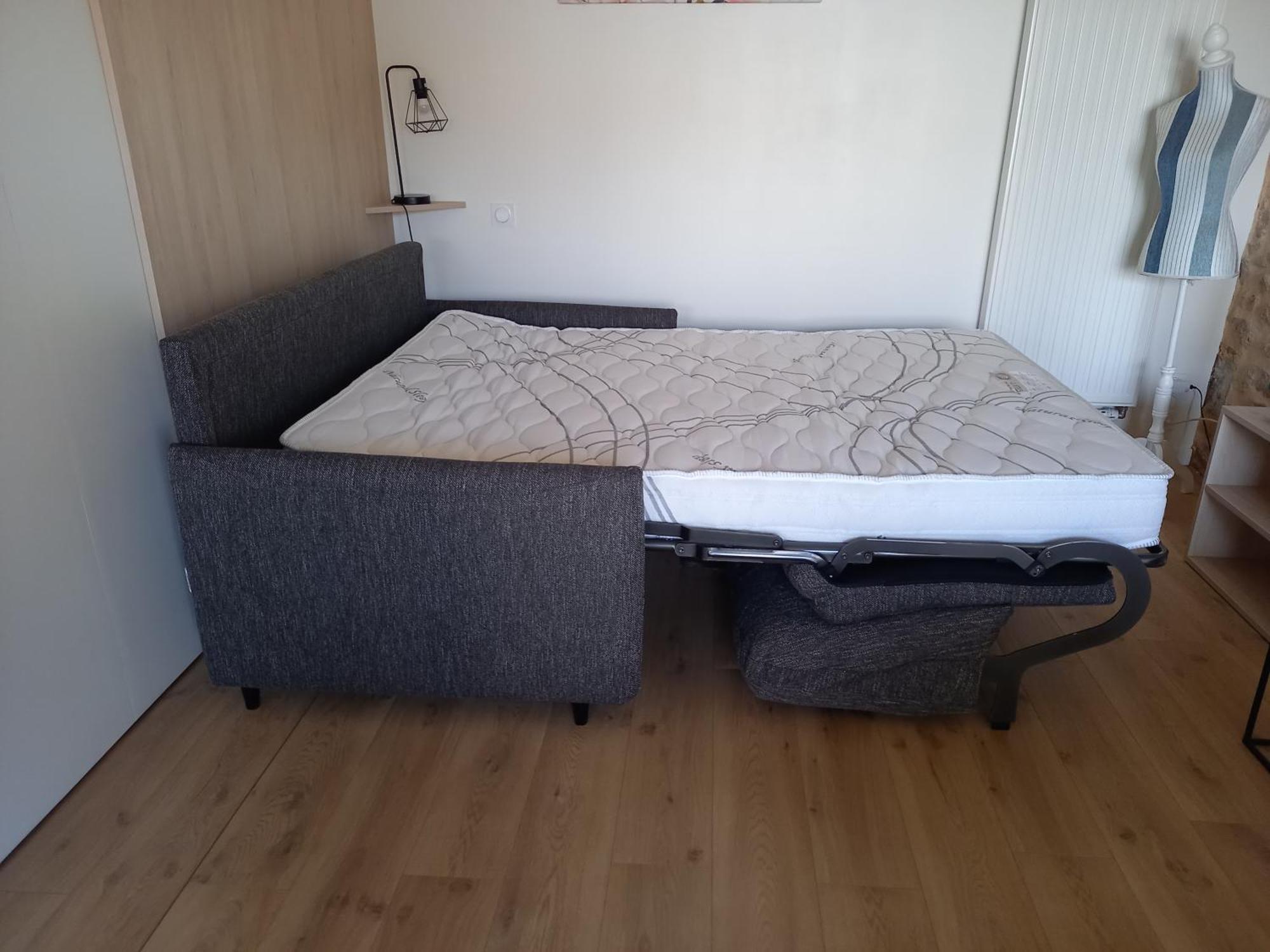 Gite La Petite Maison Montournais Екстер'єр фото