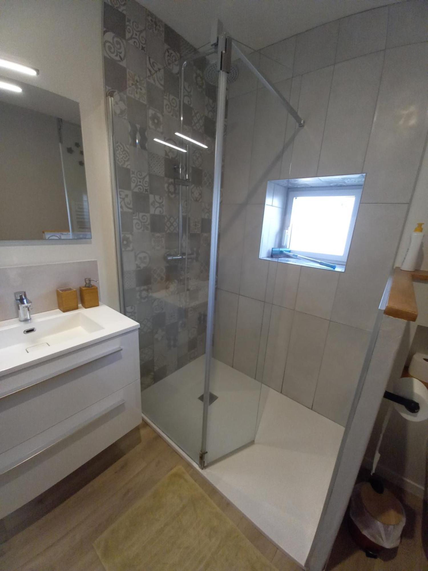 Gite La Petite Maison Montournais Екстер'єр фото
