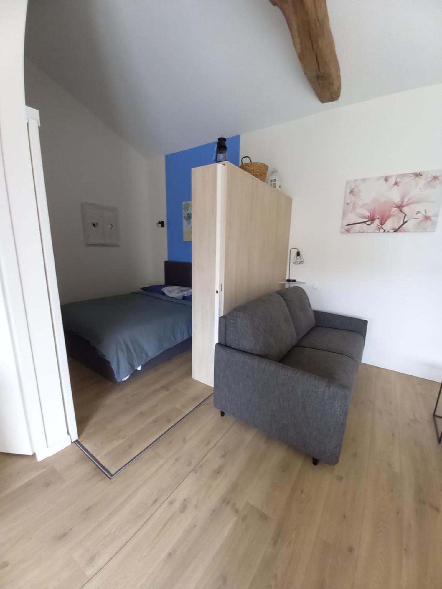 Gite La Petite Maison Montournais Екстер'єр фото